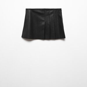 🆕 Mango Black Faux Leather Mini Skirt